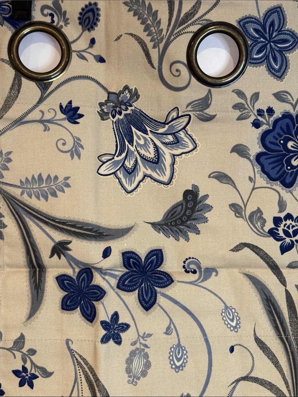 2 pack Jacobean Valance